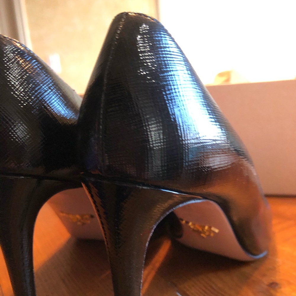 Authentic Prada Pumps - Picture 5 of 8
